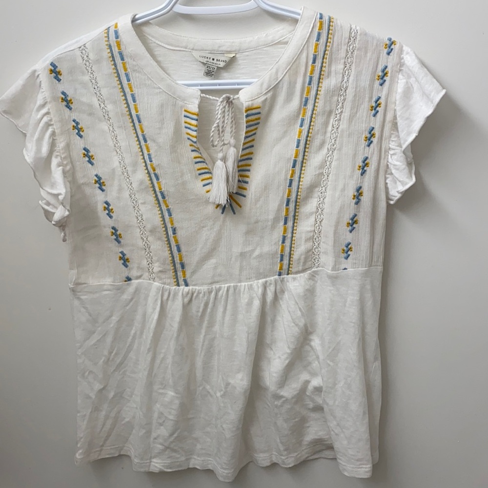 Lucky Brand baby doll shirt with a front tie